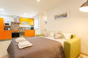 1 chambre, fer et planche à repasser, accès au Wi-Fi (inclus)