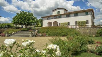 Facciata della struttura