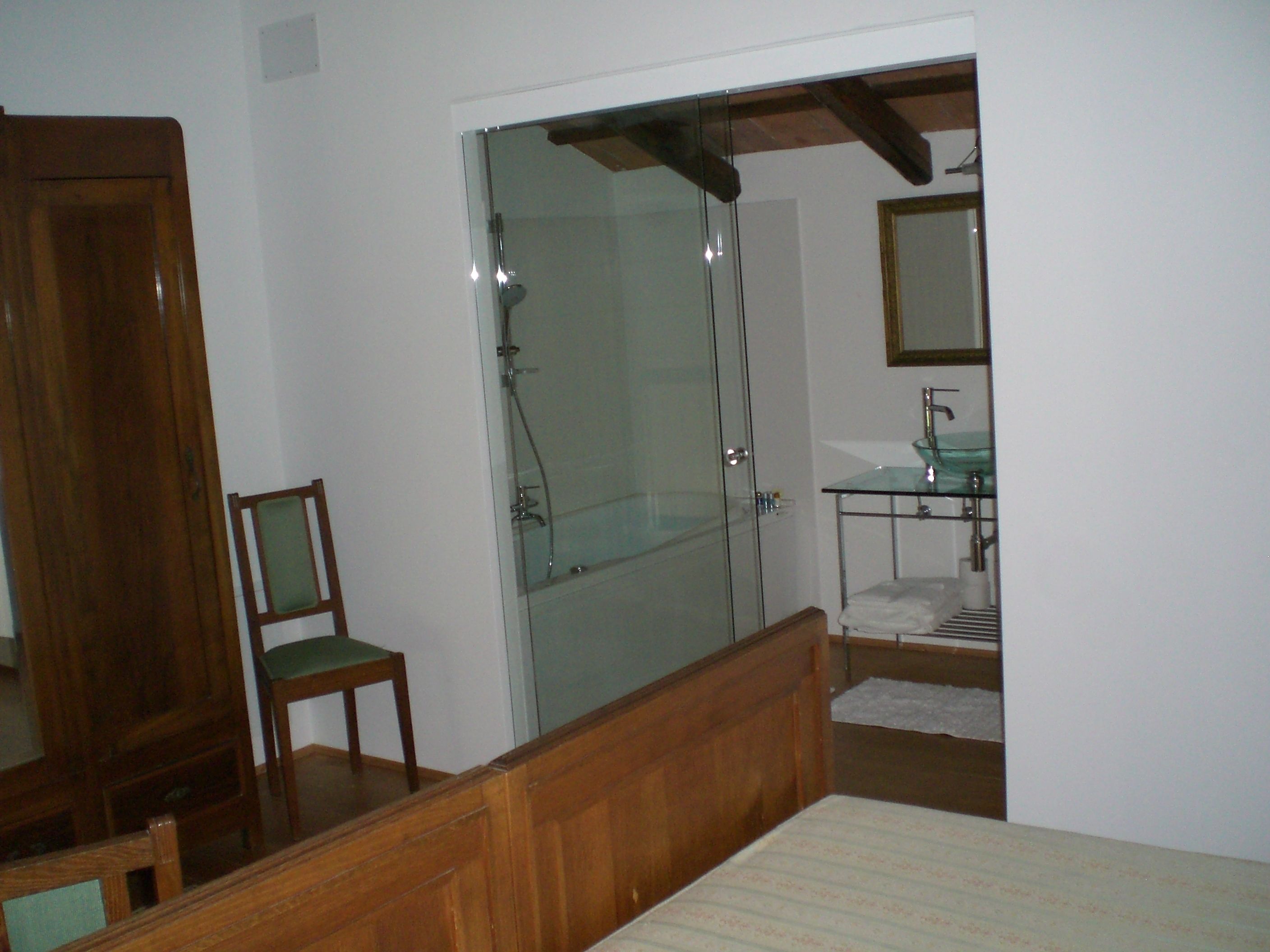 Alloggio Standard su due livelli, 1 camera da letto | Bagno | Doccia, set di cortesia gratuito, bidet, asciugamani