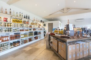 Gift shop