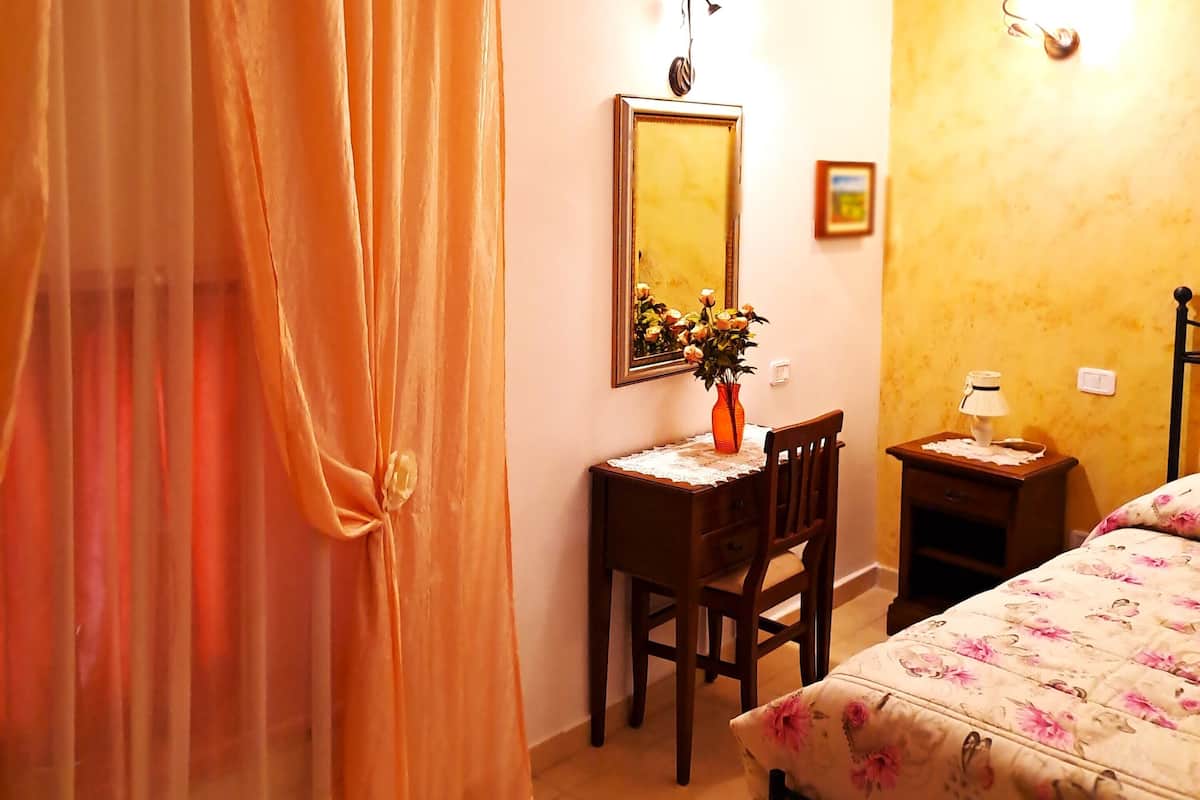 1 chambre, literie de qualité supérieure, couette en duvet d'oie