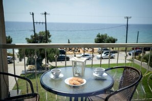 Standard Double Room | Balcony