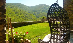 Deluxe Loft, Jetted Tub | Garden