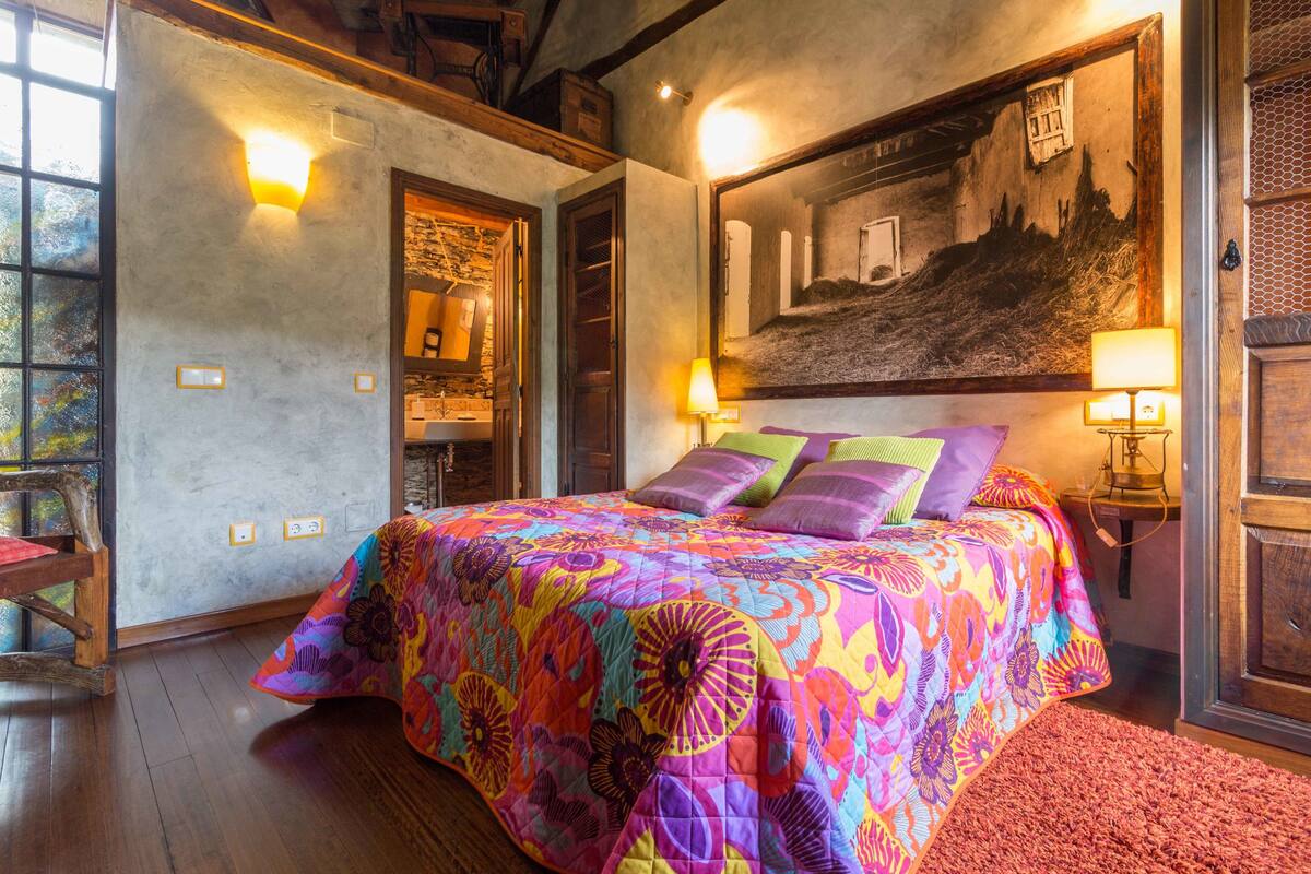 Standard Apartment | Premium bedding, laptop workspace, iron/ironing board (on request)
