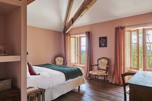 1 bedroom, premium bedding, individually decorated - Château Saint-Roux Le Luc- Le Cannet des Maures (Le Cannet-des-Maures)