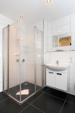 Een douche, een haardroger