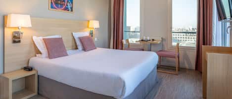 In-room safe, desk, soundproofing, WiFi (free)