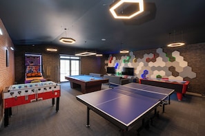 Spielezimmer