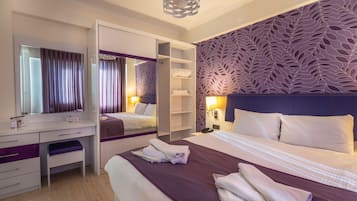 1 habitación, ropa de cama de alta calidad y minibar