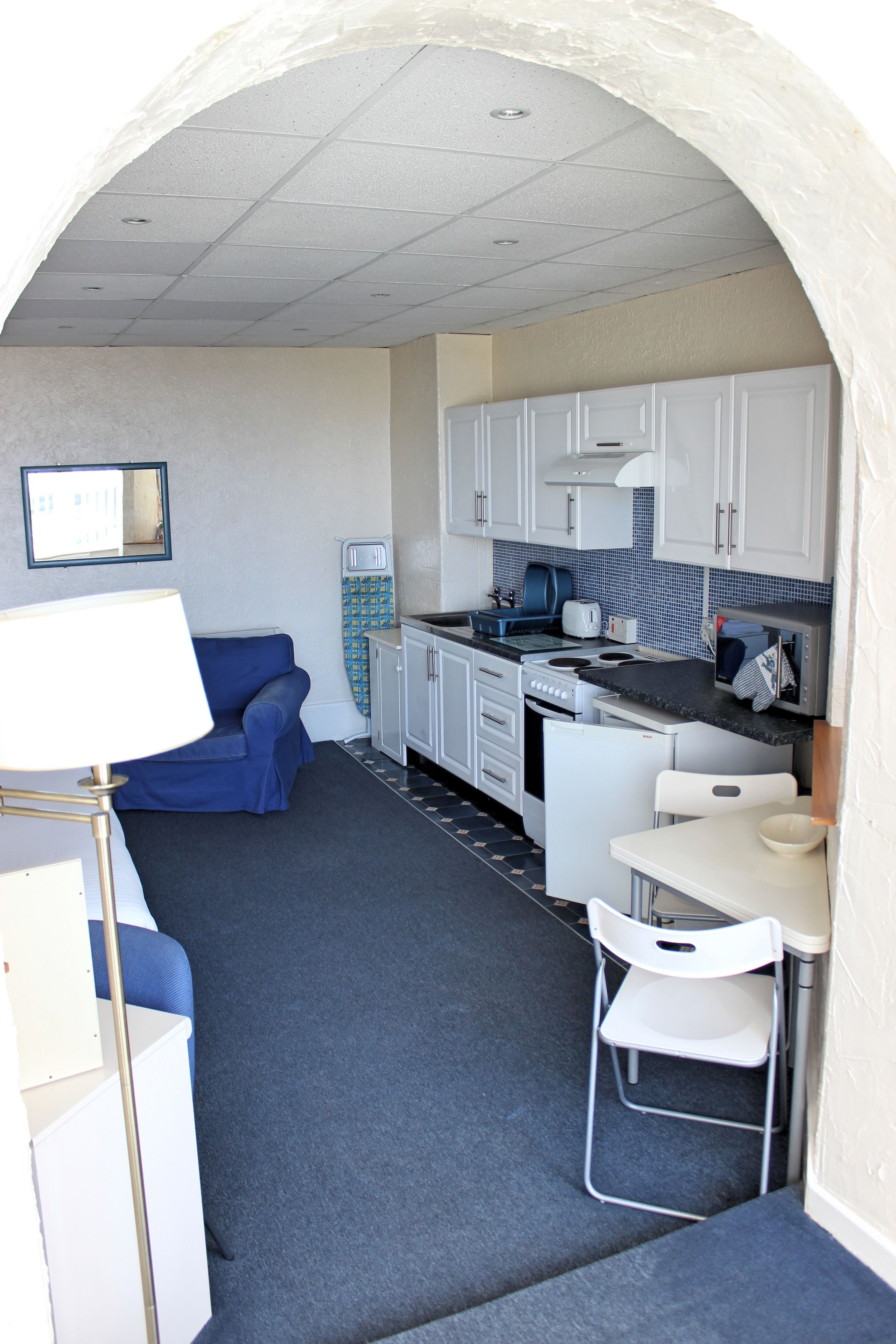 開放式客房, 地面層 (Apartment 1 ) | 私人廚房 | 電冰箱、微波爐、烤箱、咖啡機/沖茶器