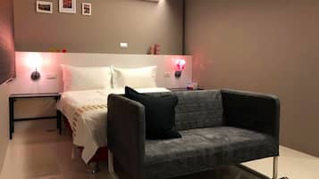 Standard Double Room | Premium bedding, blackout drapes, free WiFi, bed sheets