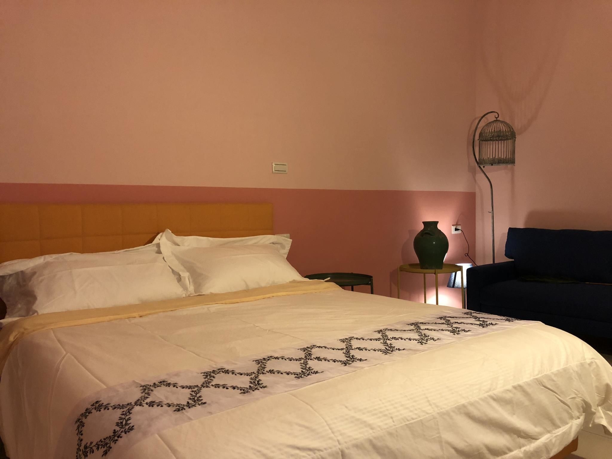 غرفة مزدوجة عادية | حمام | تجهيزات دش، دُش غزير، مستلزمات مجانية للعناية الشخصية، مجففات شعر