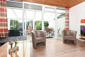 Luokittelematon kuva, 3 kautta 32, painike