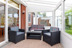 Luokittelematon kuva, 4 kautta 32, painike