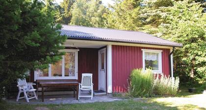 2 bedroom lovely home in Löderup