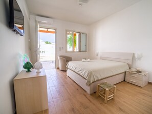 Minibar, desk, blackout drapes, free WiFi - I Ruscioli (Lecce)