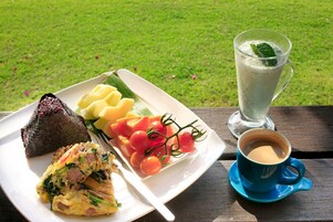 包含每日欧式早餐