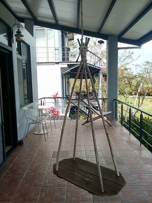 Terrace/patio - Moonrise Inn (Donghe)