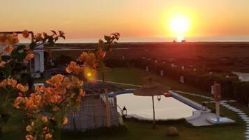 Khuôn viên nơi lưu trú