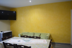 In-room safe, free WiFi, bed sheets, wheelchair access - Spazio Natura (Castelmezzano)