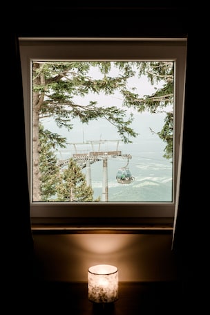 Triple Room | In-room safe, desk, cribs/infant beds, rollaway beds. Hotel Rozka