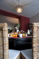 Desayuno continental incluido todos los días 