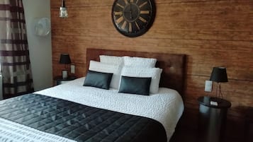 Bureau, espace de travail pour ordinateur portable