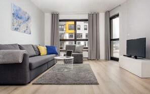 Superior Apartment | Living area | Flat-screen TV - Chill Apartments (Warsaw)