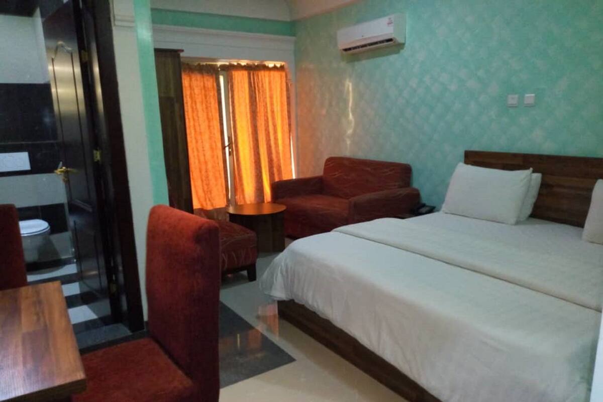 Room | 1 bedroom, desk, free WiFi