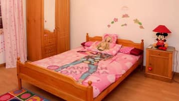 Apartemen, 2 kamar tidur | Kamar bertema anak-anak