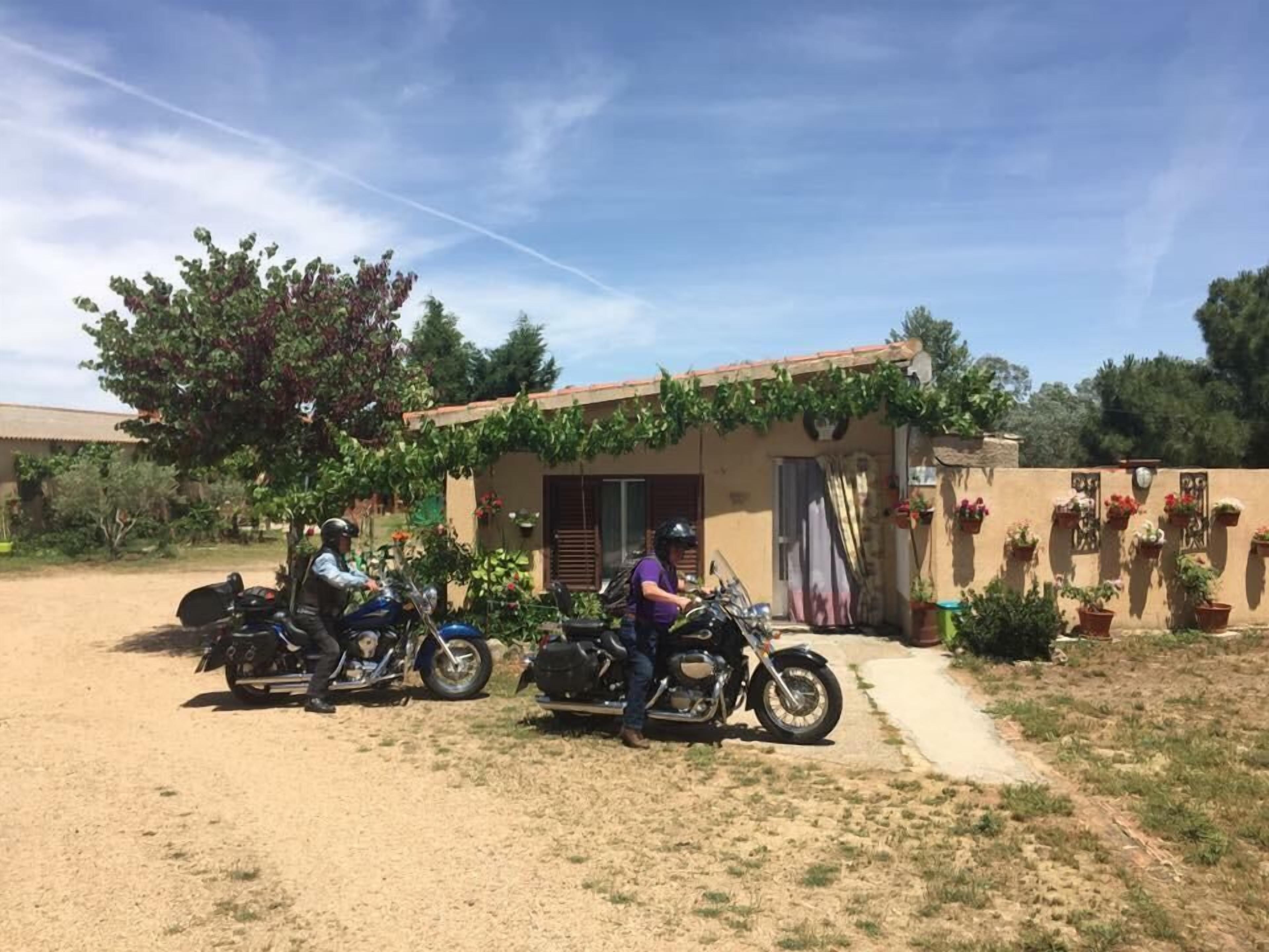 Photo - Albergue Turistico Torre de Sabre