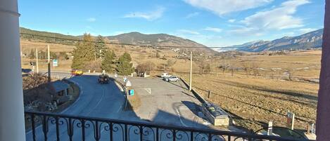 Classic-studiosviitti, 1 makuuhuone | Yksilöllisesti sisustettu, yksilöllisesti kalustettu, äänieristys