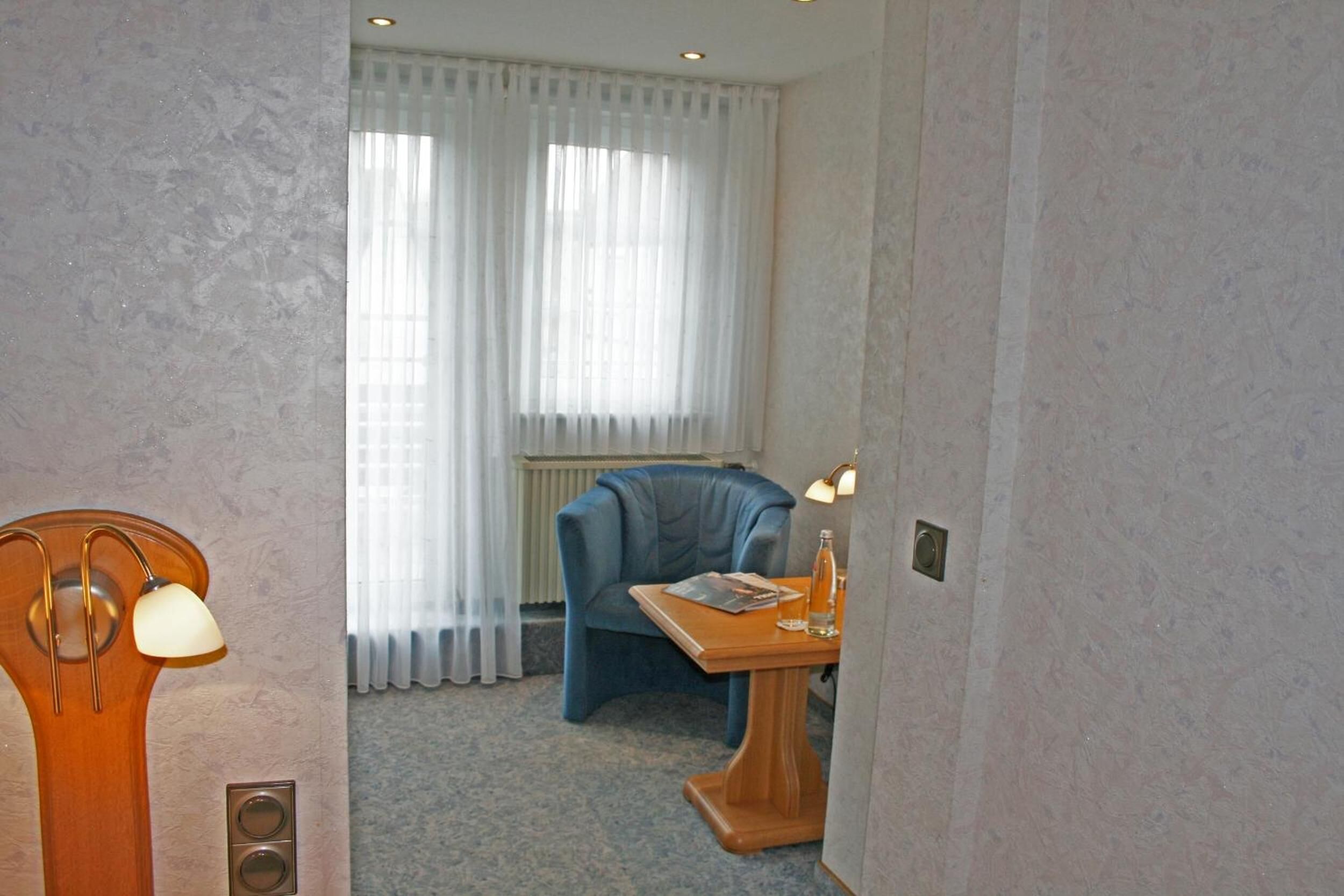 26-inch flat-screen tv with satellite channels