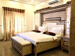 Suite – president | Sengetøy av topp kvalitet, wi-fi (inkludert) og sengetøy