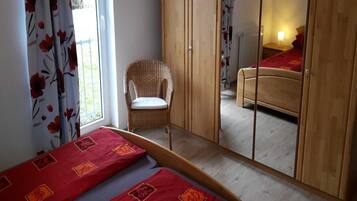 3 slaapkamers, een kluis op de kamer, een strijkplank/strijkijzer