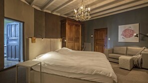 Borderies | Iron/ironing board, free cribs/infant beds, rollaway beds, free WiFi - Château de Lerse (Perignac)