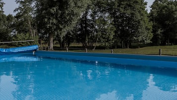 Seasonal outdoor pool, pool umbrellas, sun loungers
