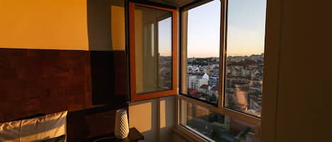 Apartment, 2 Bedrooms (8B)