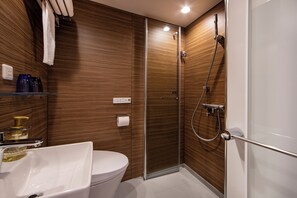 Free WiFi, bed sheets, wheelchair access - karaksa hotel TOKYO STATION (Tokyo)