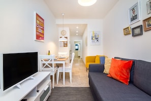 Appartement, 1 chambre (23) | Salle de séjour | Téléviseur à écran plat