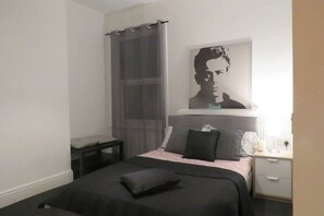 House, 4 Bedrooms, Non Smoking