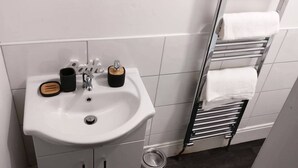 Hus - 4 sovrum - icke-rökare | Badrum