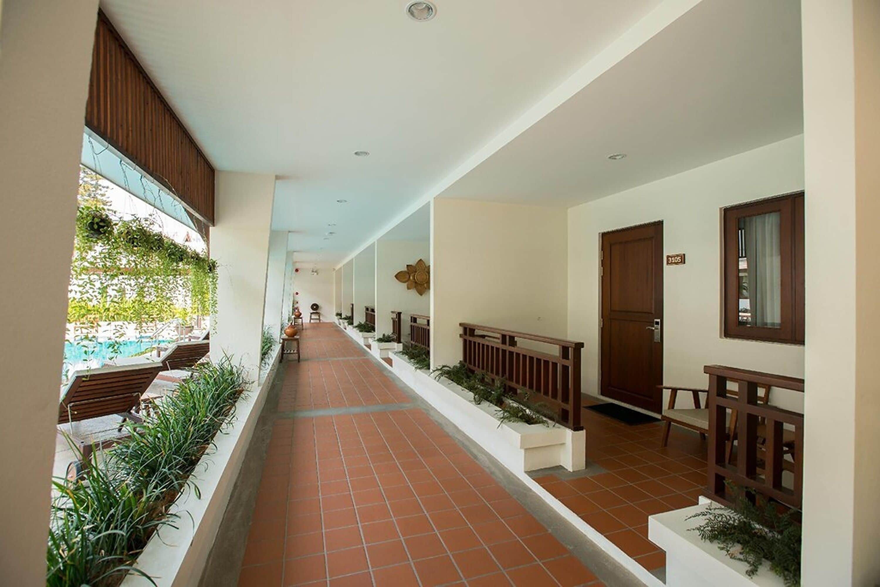 superior twin room, pool view | view from room