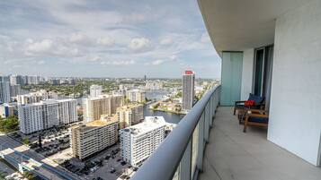 Comfort Apartment, Balcony, Sea View | Terrace/patio