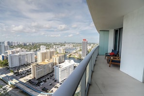 Comfort Apartment, Balcony, Sea View | Terrace/patio