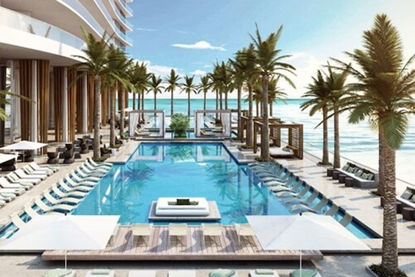 Outdoor pool, sun loungers