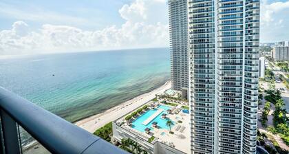 Lyfe Residence Building - Private apts over the beach