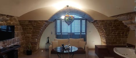 Suite Deluxe, 1 grand lit et 1 canapé-lit, non-fumeur | Aire de séjour