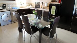 Private kitchen - Cambrian View (Aberystwyth)