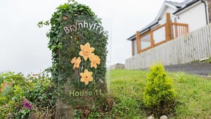 Property entrance - Brynhyfryd (Aberystwyth)